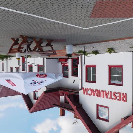 Potok 5 Hotel Zloczew Exterior foto
